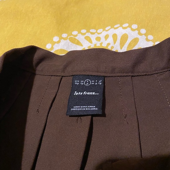 Urban Outfitters Iets Frans Brown Pleated Miniskirt - Picture 2 of 4